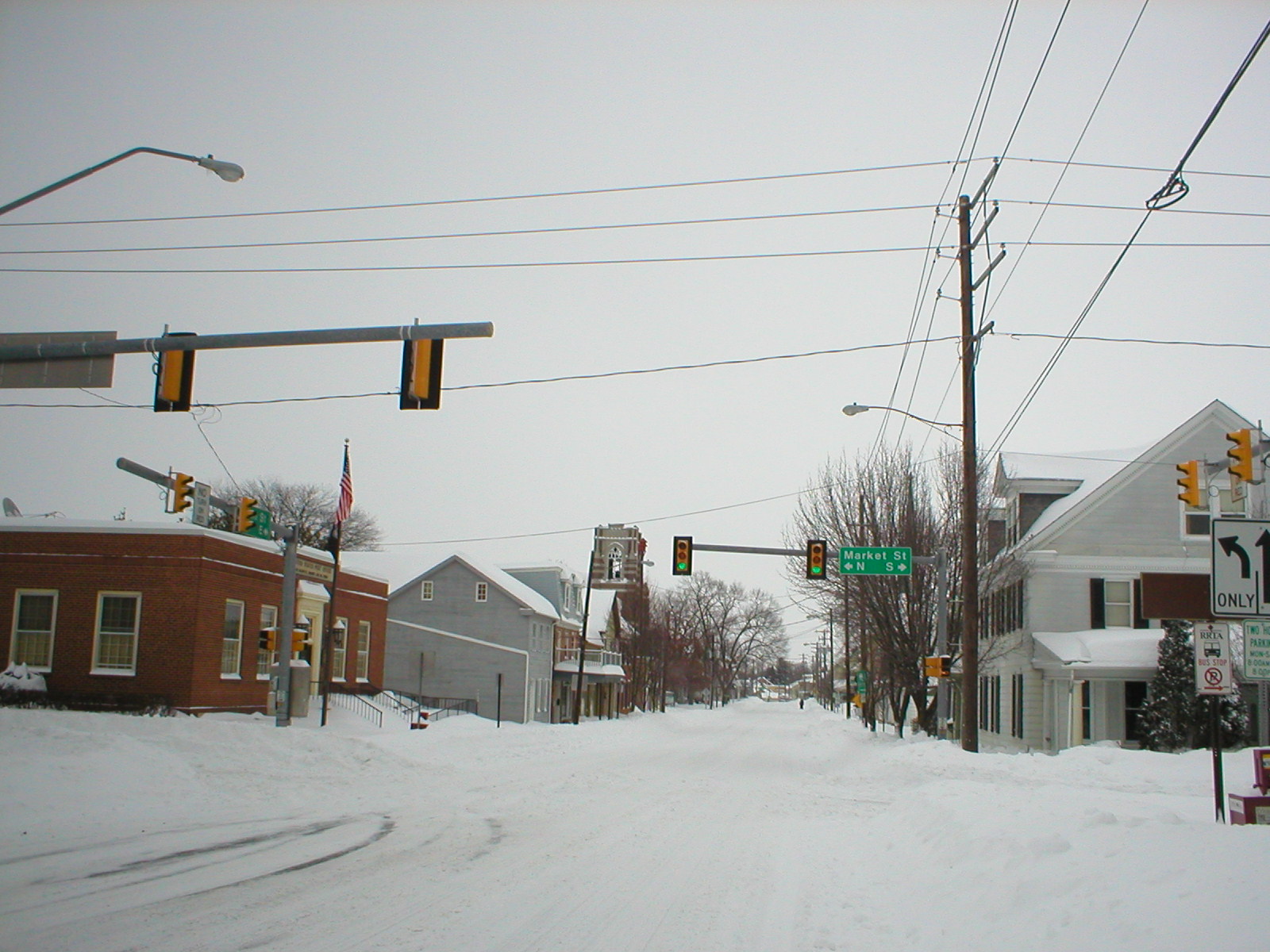 A picture of the snow on Main Street in Mount Joy. It was odd seeing and hearing no cars.